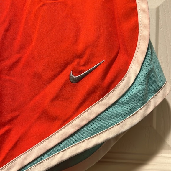 Women’s Orange Nike Shorts - Picture 3 of 6